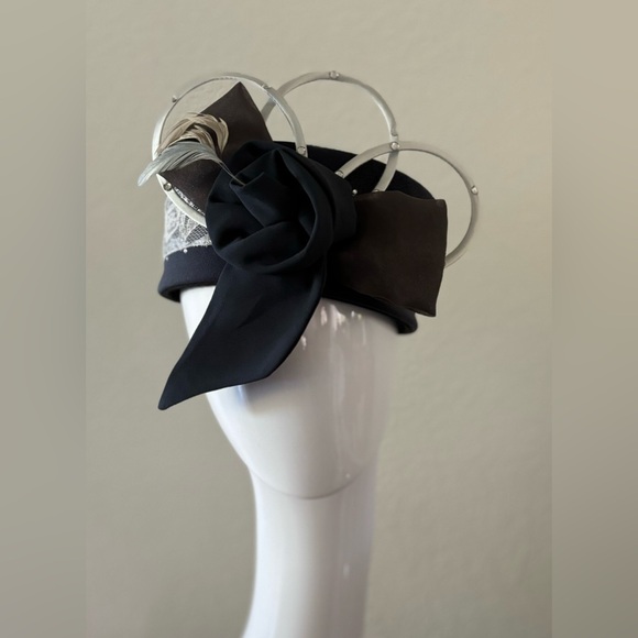 Ben Marc Pill Box Hat with Lace, Feathers and Rhinestone VTG - Picture 5 of 7